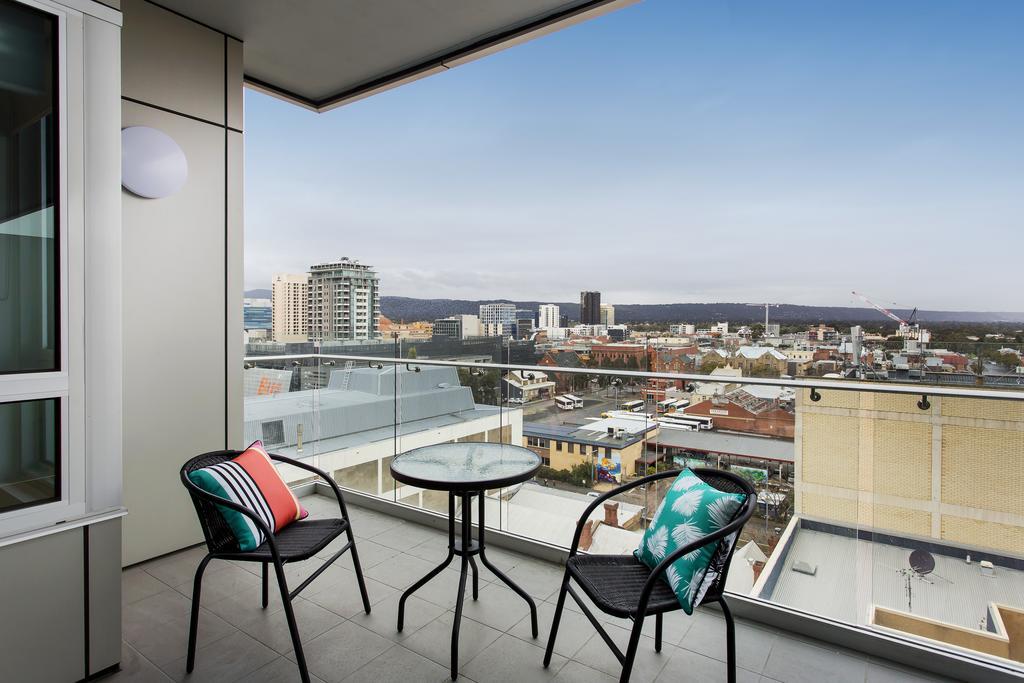 Astra Apartments Adelaide Buitenkant foto